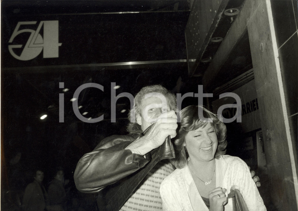 Fotografia d epoca originale 1980 ca MILANO Tennis Chris EVERT Vitas GERULAITIS fuori da locale 30 x 24 cm 1