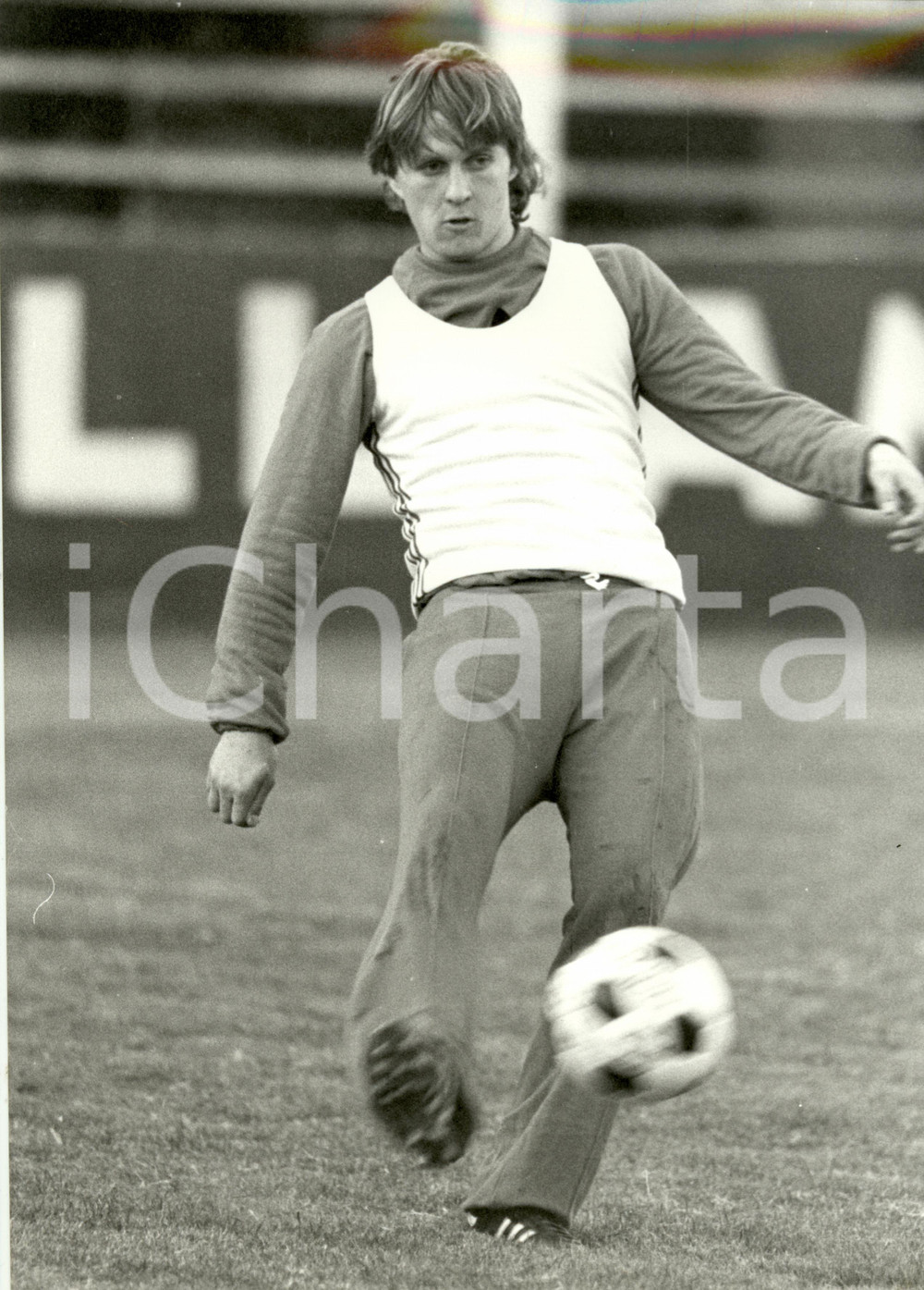 Fotografia d epoca originale 1980 ca CALCIO Nazionale ungherese Andras TOROCSIK Fotografia 24 x 30 cm 1