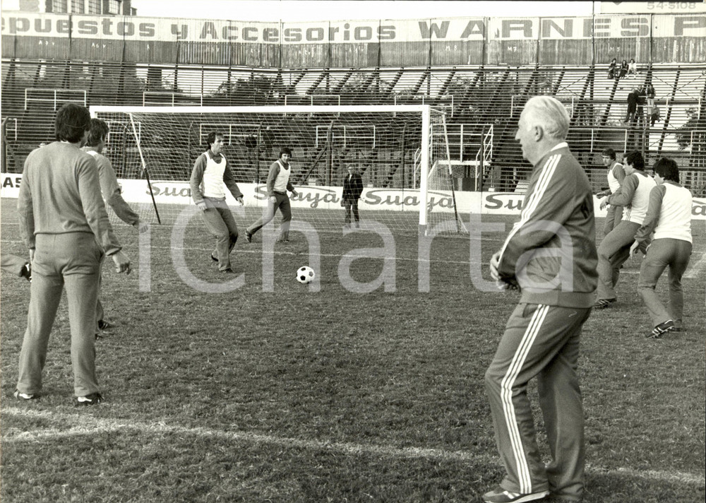Fotografia d epoca originale 1978 ARGENTINA Mondiali calcio Nazionale UNGHERIA in allenamento 30 x 24 cm 1