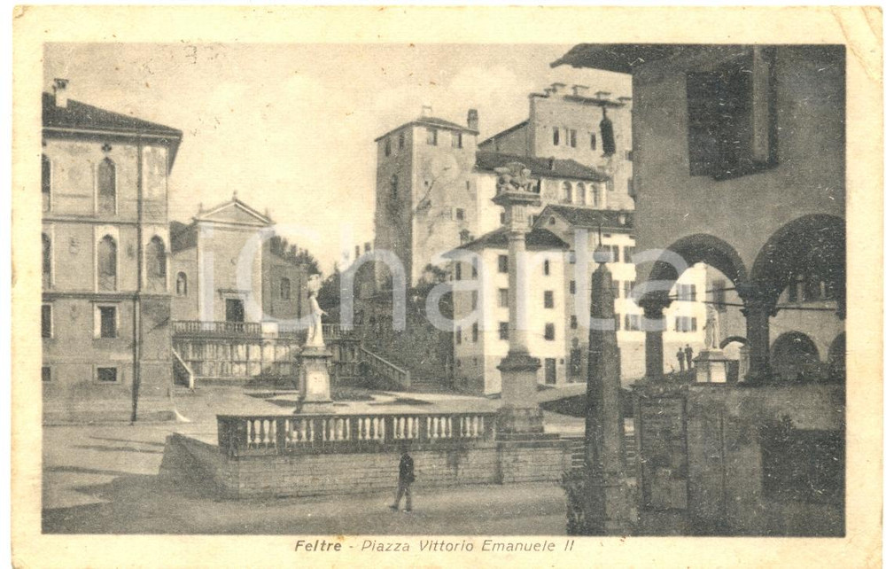 Cartolina originale da collezione 1943 FELTRE BL Scorcio di Piazza VITTORIO EMANUELE II Cartolina ANIMATA FP VG 1