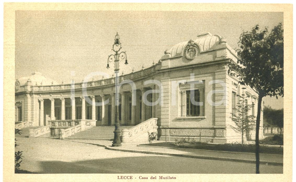 Cartolina originale da collezione 1934 LECCE Facciata della Casa del Mutilato Cartolina postale FP VG 1