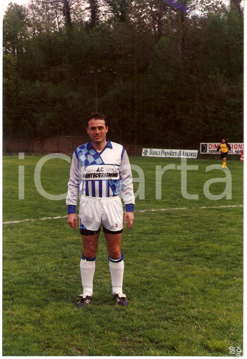 Fotografia d epoca originale 1989 MONTE CERIGNONE PU Calcio Roberto PINTO Allenatore Fotografia 1