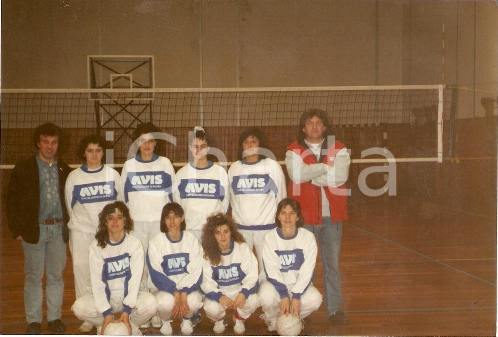 Fotografia d epoca originale 1990 ca CASTELLEONE DI SUASA AN Pallavolo femminile AVIS VOLLEY Fotografia 1
