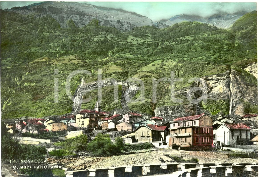 Cartolina originale da collezione 1960 NOVALESA TO Veduta panoramica con montagne Cartolina postale FG VG 1
