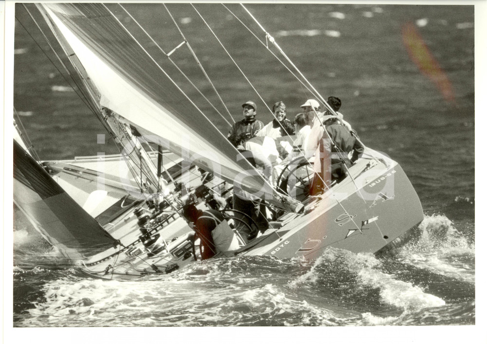 Fotografia d epoca originale 1987 FREMANTLE Louis Vuitton Cup US55 STARS AND STRIPES Virata REGATTA 30x24 1