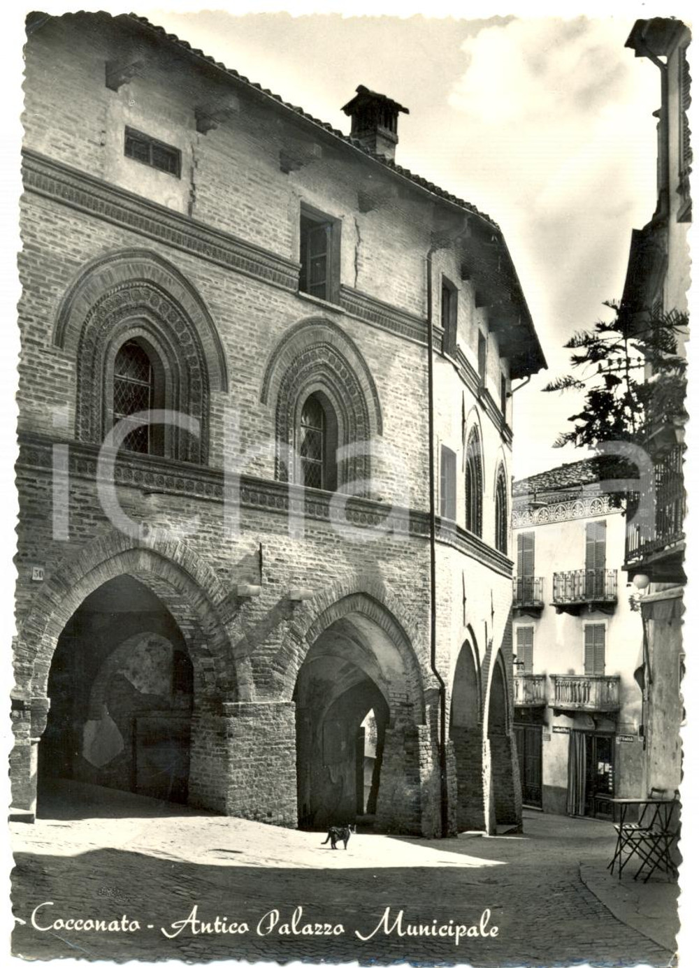 Cartolina originale da collezione 1954 COCCONATO AT Antico Palazzo Municipale Cartolina postale FG VG 1