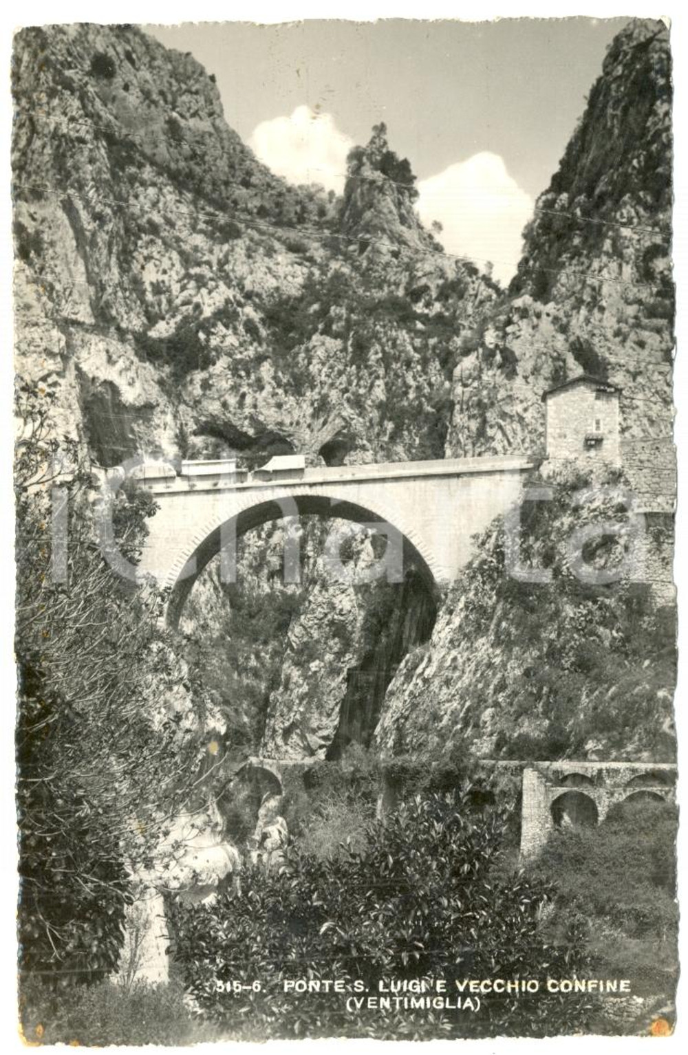 Cartolina originale da collezione 1930 VENTIMIGLIA IM Veduta del ponte SAN LUIGI e vecchio confine Cartolina 1