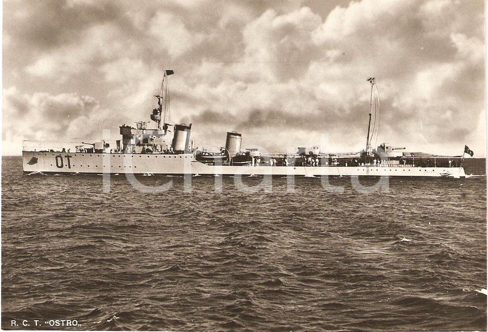 Cartolina originale da collezione 1940 ca LA SPEZIA Regio Cacciatorpediniere OSTRO Marina militare Cartolina FG NV 1