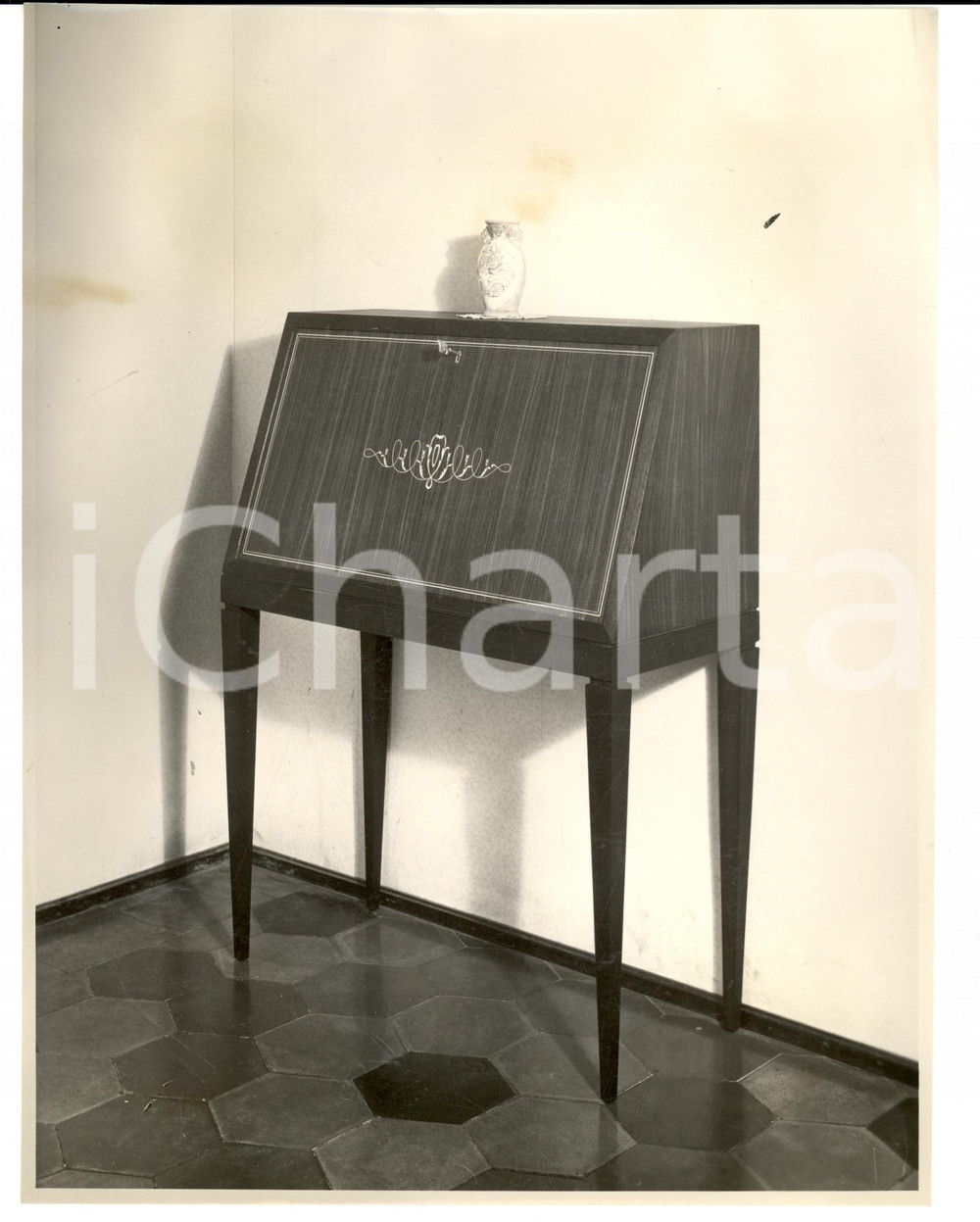 Fotografia d epoca originale 1960 ca SEVESO Fratelli BARNI Mobile ingresso con ribalta Foto MODERNARIATO 1