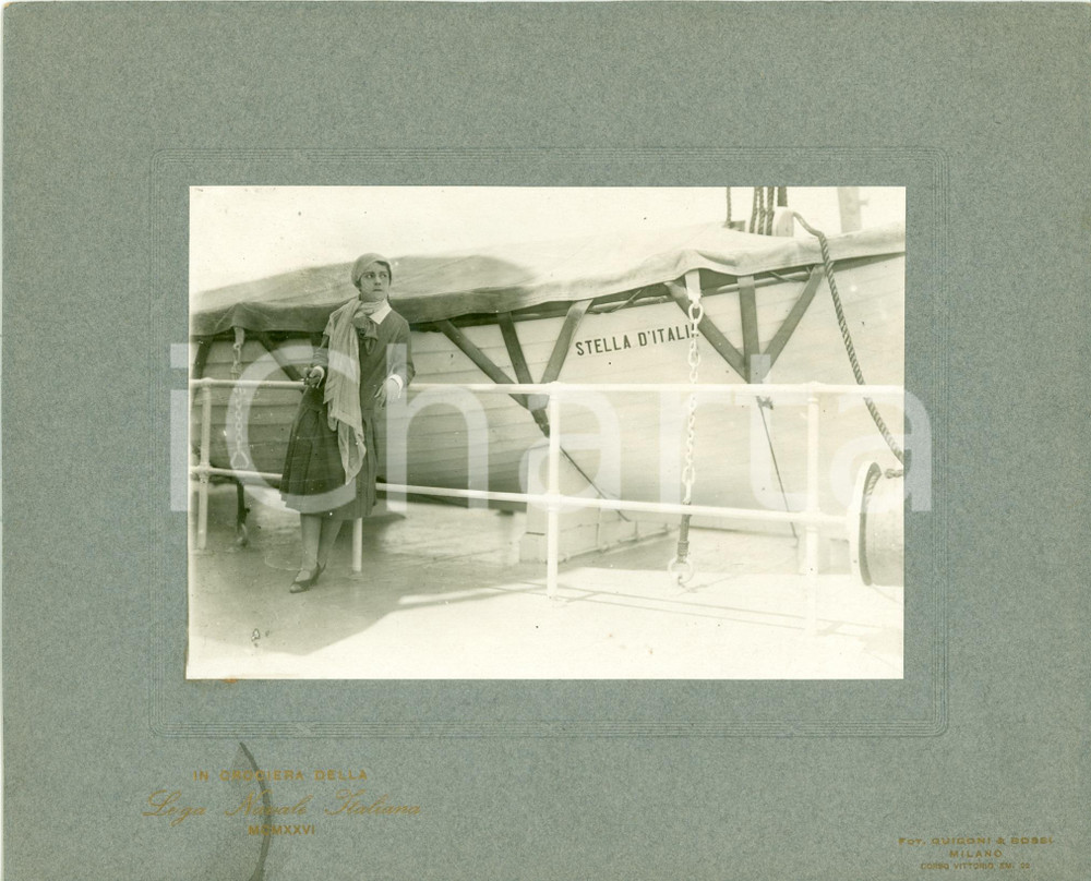 Fotografia d epoca originale 1926 TRIESTE Piroscafo STELLA D ITALIA Passeggera vicino a scialuppe LEGA NAVALE 1