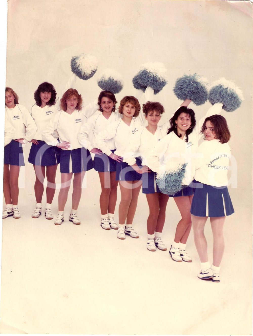 Fotografia d epoca originale 1985 ca PESARO Football americano ANGELS Cheerleader in posa Fotografia 1