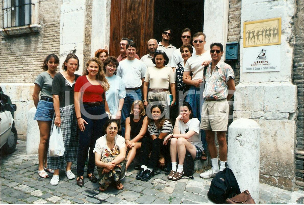 Fotografia d epoca originale 1996 CAGLI PU Studenti UNIVERSITY OF MIAMI all Istituto ATRIUM Foto 1