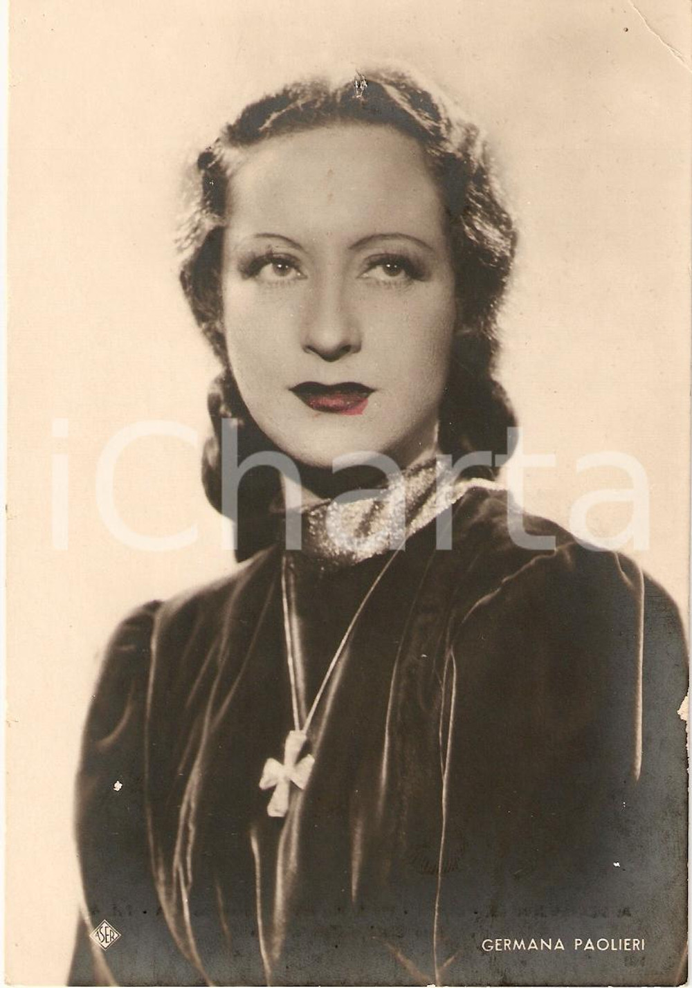 Cartolina originale da collezione 1935 ca CINEMA Germana PAOLIERI Ritratto con crocifisso Fotografia seriale 1
