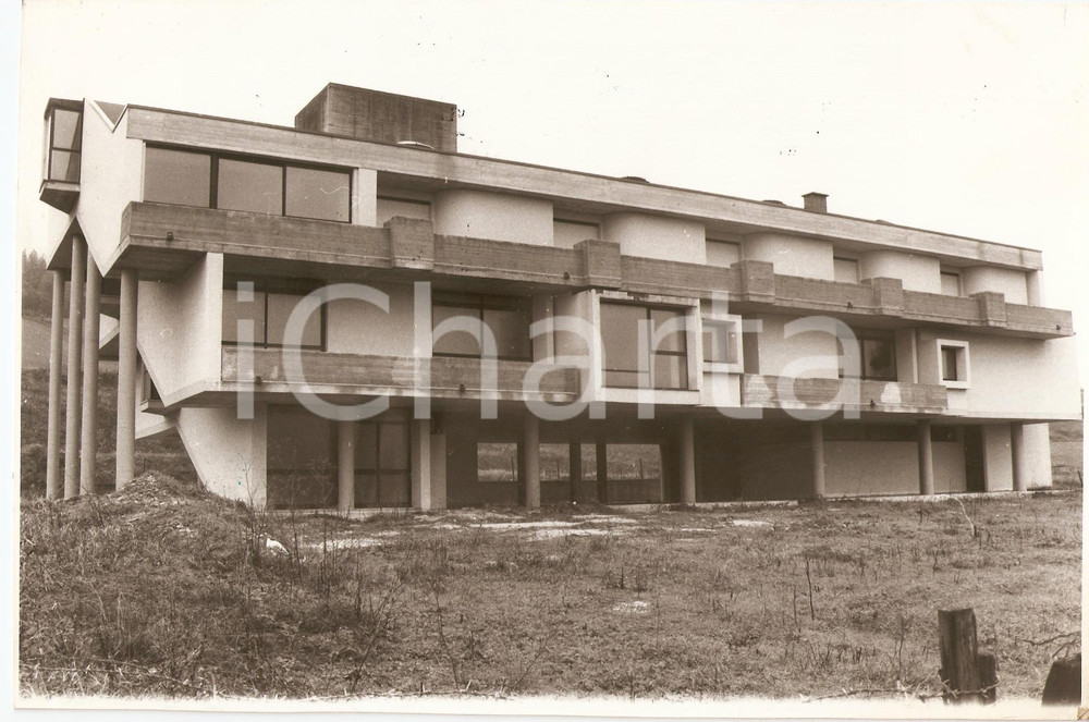 Fotografia d epoca originale 1987 URBANIA PU Nuove case per anziani in costruzione Fotografia 1