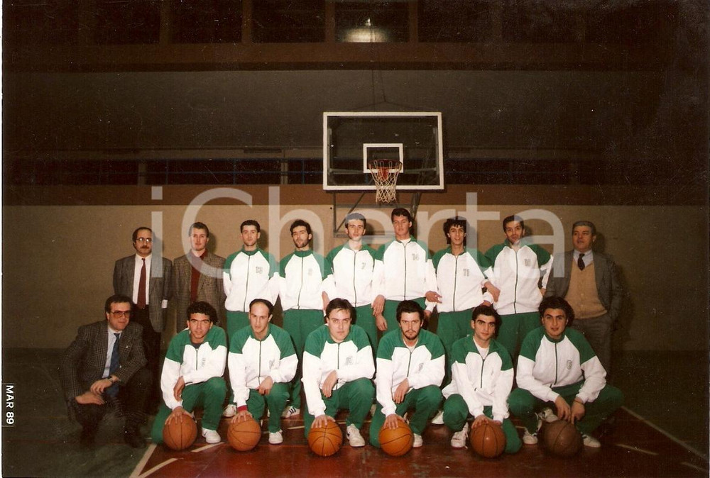Fotografia d epoca originale 1989 FOSSOMBRONE PU Squadra pallacanestro BASKET Foto di squadra 1