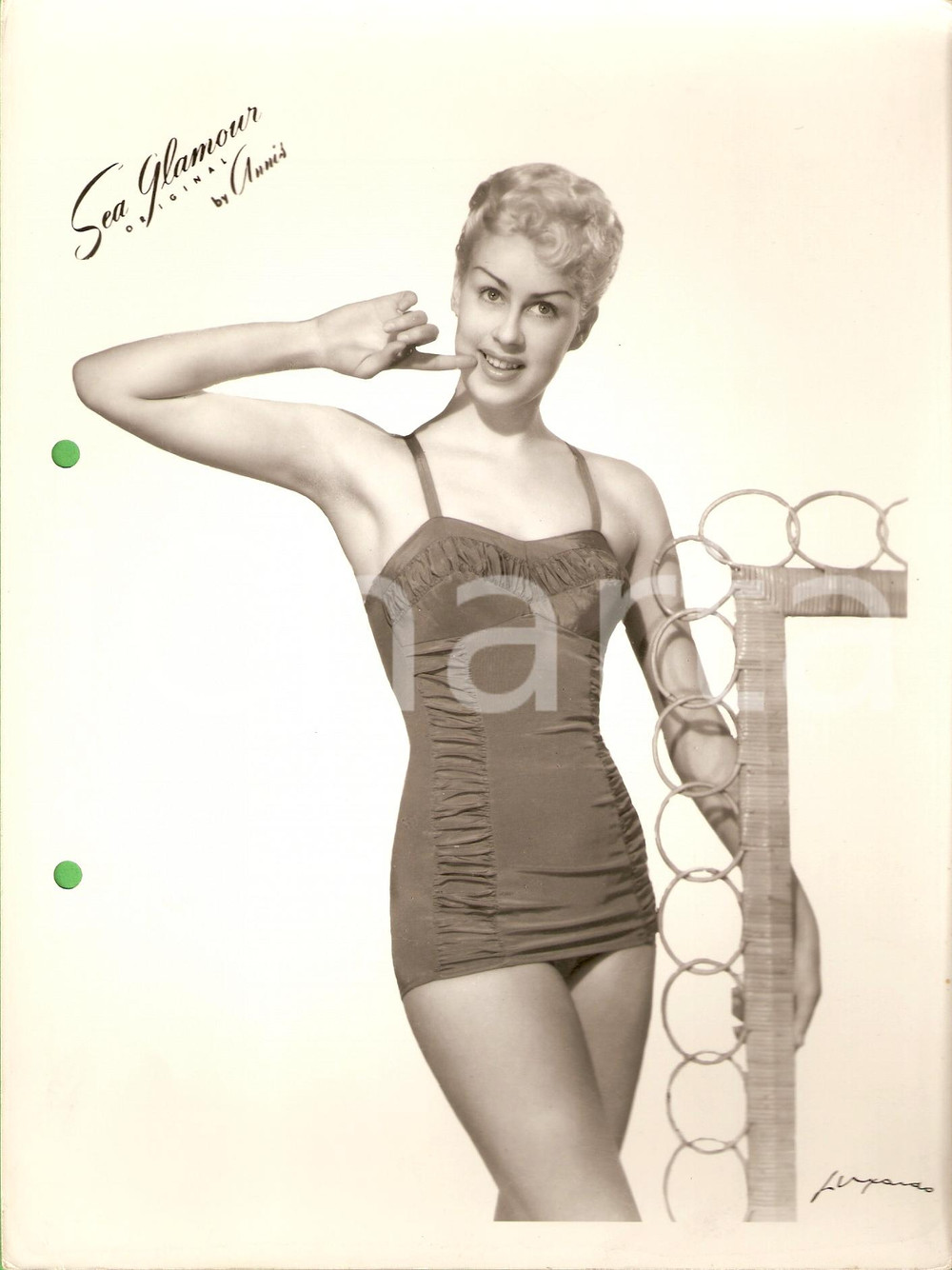 Fotografia d epoca originale 1960 MILANO MODA Costumi da bagno ANNIS Sea Glamour VINTAGE Modella in posa Foto 1