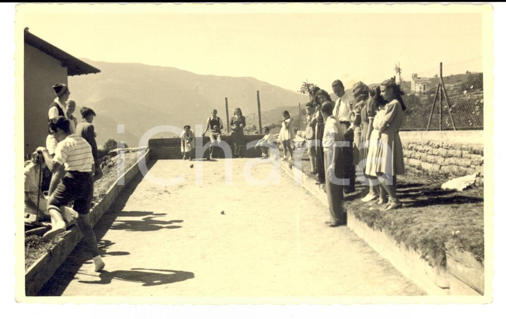Fotografia d epoca originale 1940 VARENA TN Torneo di bocce giovani in VAL DI FIEMME Foto 1