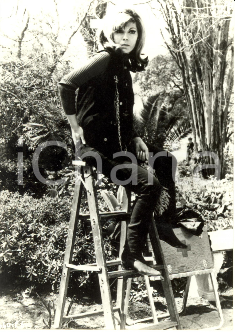 Fotografia d epoca originale 1970 ca USA Nancy SINATRA book FRANK SINATRA MON PERE Photograph 1