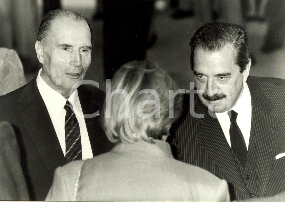 Fotografia d epoca originale 1985 PARIS FranÃ§ois MITTERRAND con Raul Ricardo ALFONSIN visita ufficiale Foto 1