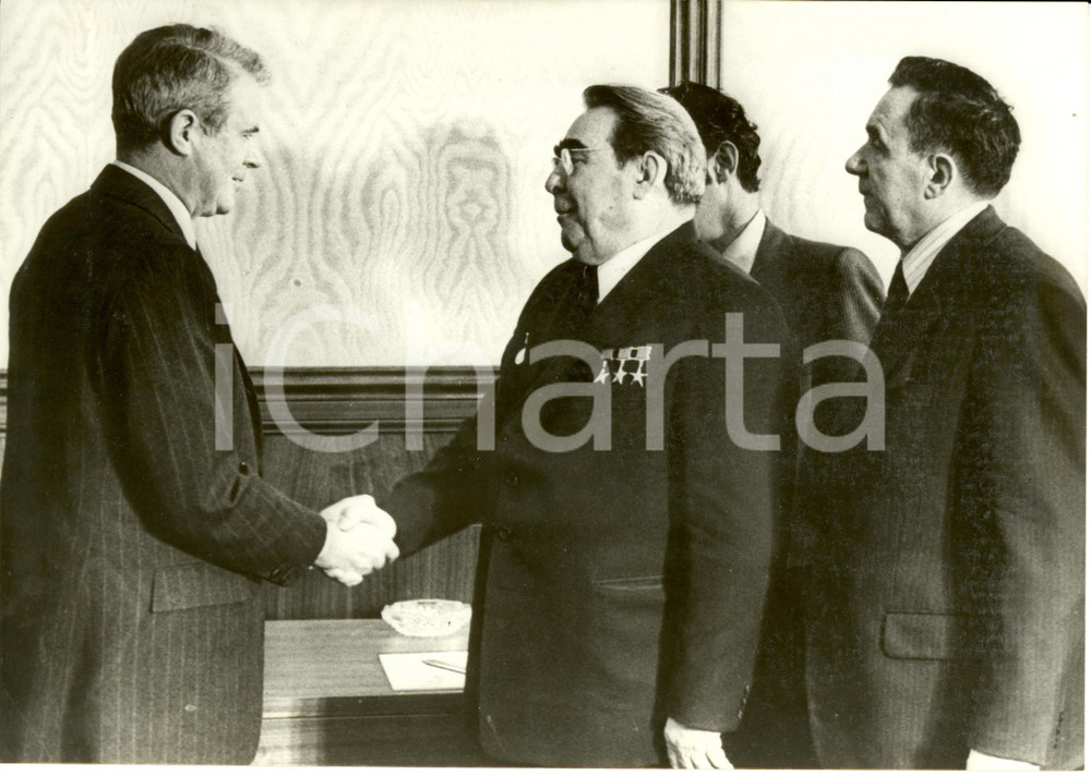 Fotografia d epoca originale 1975 ca URSS LÃ©onid ILITCH BREZNEV e Andrei ANDREYVICH GROMYKO con Cyrus VANCE 1