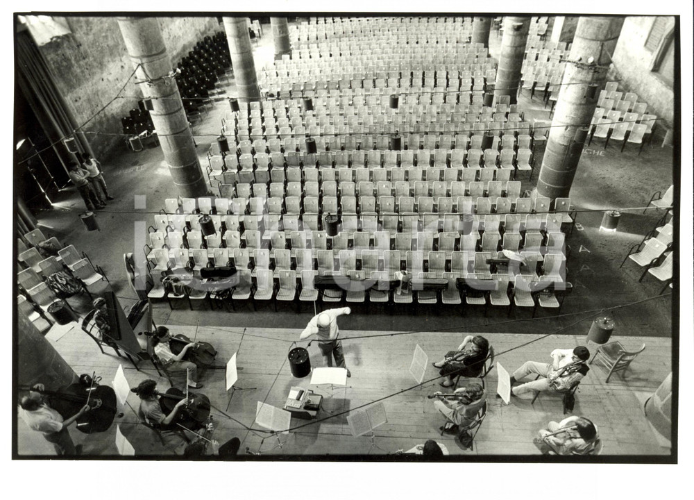 Fotografia d epoca originale 1985 GUEBWILLER F Eglise DOMINICAINS Orchestre PAUL KUENTZ concert Photo 1