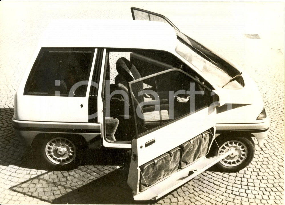 Fotografia d epoca originale 1980 FRANCIA La nuova automobile sperimentale FORD POCKAR Foto PUBBLICITARIA 1