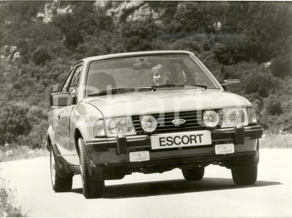 Fotografia d epoca originale 1980 ca USA ? La nuova automobile FORD ESCORT III Fotografia PUBBLICITARIA 1