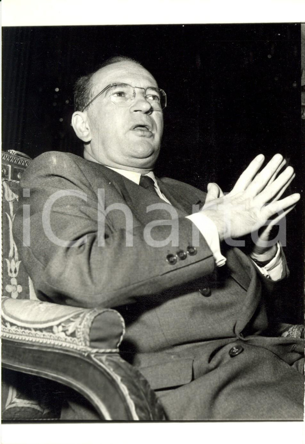 Fotografia d epoca originale 1953 PARIS F Edgar FAURE ministro FINANZE durante una conferenza stampa 1
