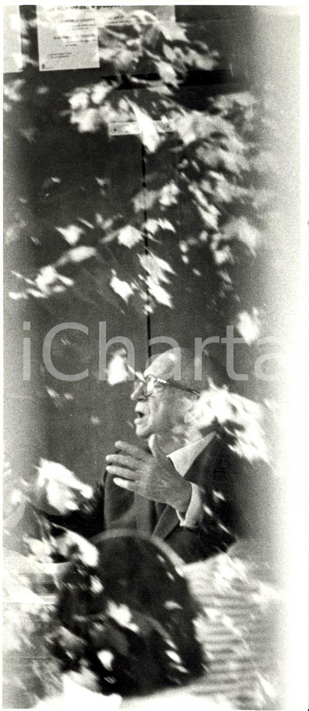 Fotografia d epoca originale 1980 ca PARIS ? Edgar FAURE parla a una conferenza Fotografia artistica 1