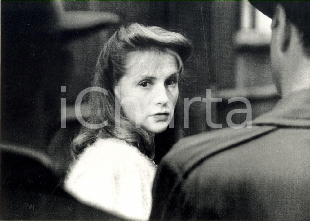 Fotografia d epoca originale 1989 NUIT DE CESARS Isabelle HUPPERT film UNE AFFAIRE DE FEMME di Claude CHABROL 1