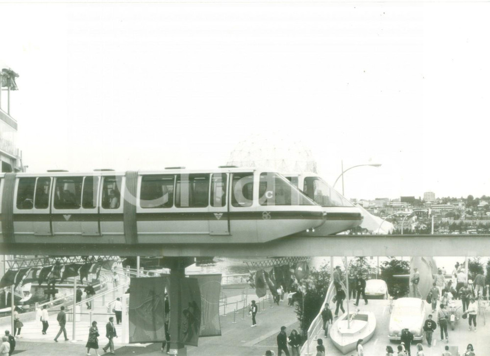 Fotografia d epoca originale 1985 ca GINEVRA SVIZZERA Treno MAGLEV durante una fiera Fotografia 1