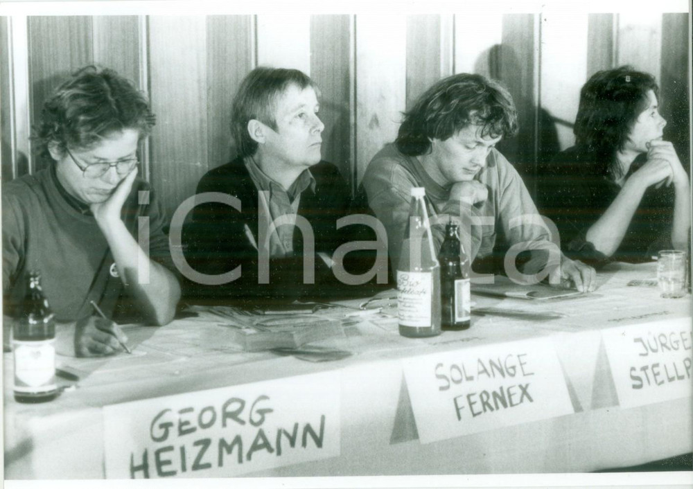 Fotografia d epoca originale 1986 AUGGEN GERMANIA Seduta Tribunale del RENO per disastro SANDOZ Fotografia 1
