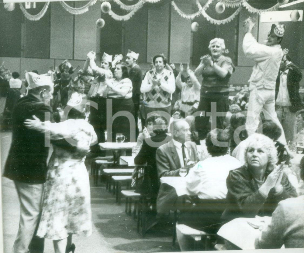 Fotografia d epoca originale 1988 MULHOUSE F Danze popolari alle JournÃ©es d Octobre Fotografia 1