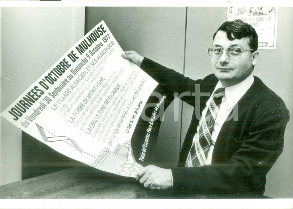 Fotografia d epoca originale 1977 MULHOUSE F AndrÃ© RIBSTEIN secrÃ©taire gÃ©nÃ©ral Association JournÃ©es Octobre 1