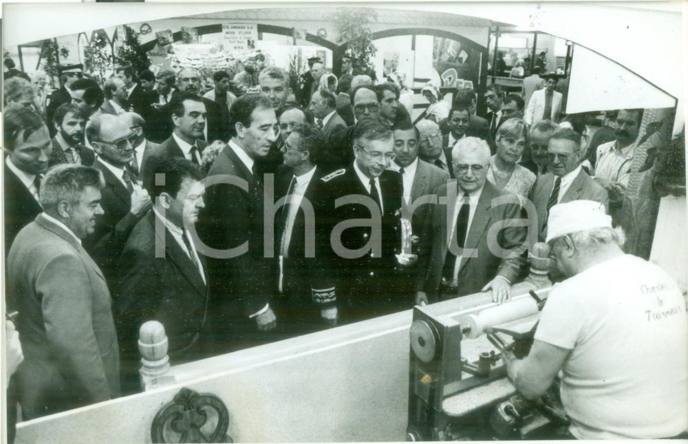 Fotografia d epoca originale 1986 MULHOUSE F Charles le tourneur al lavoro alle JournÃ©es d Octobre Foto 1