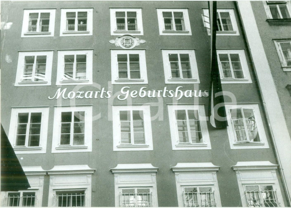 Fotografia d epoca originale 1990 ca SALZBURG AUSTRIA Casa natale di MOZART Facciata Geburtshaus Fotografia 1