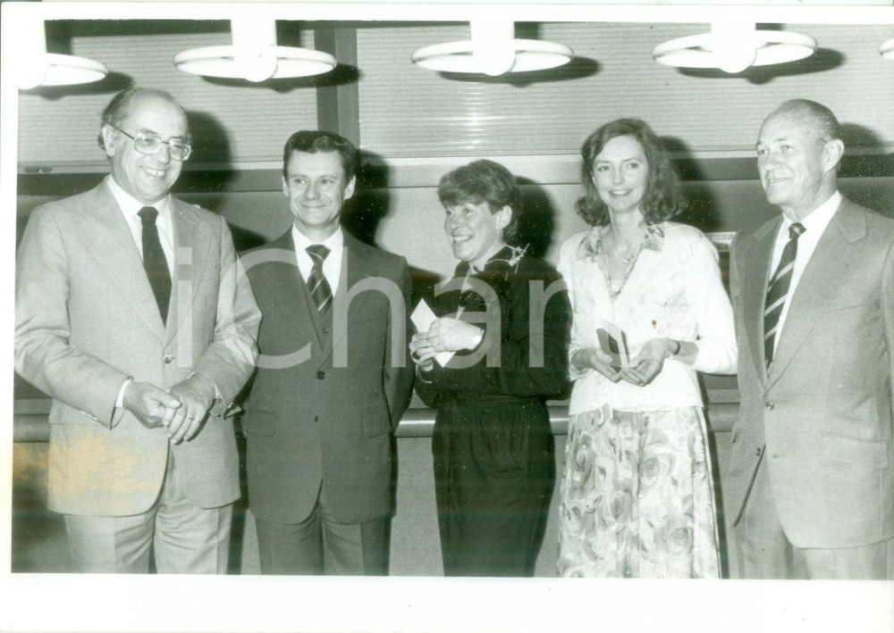 Fotografia d epoca originale 1980 FRANCE Consegna diplomi agli artigiani dell HAUTRHIN Fotografia 1