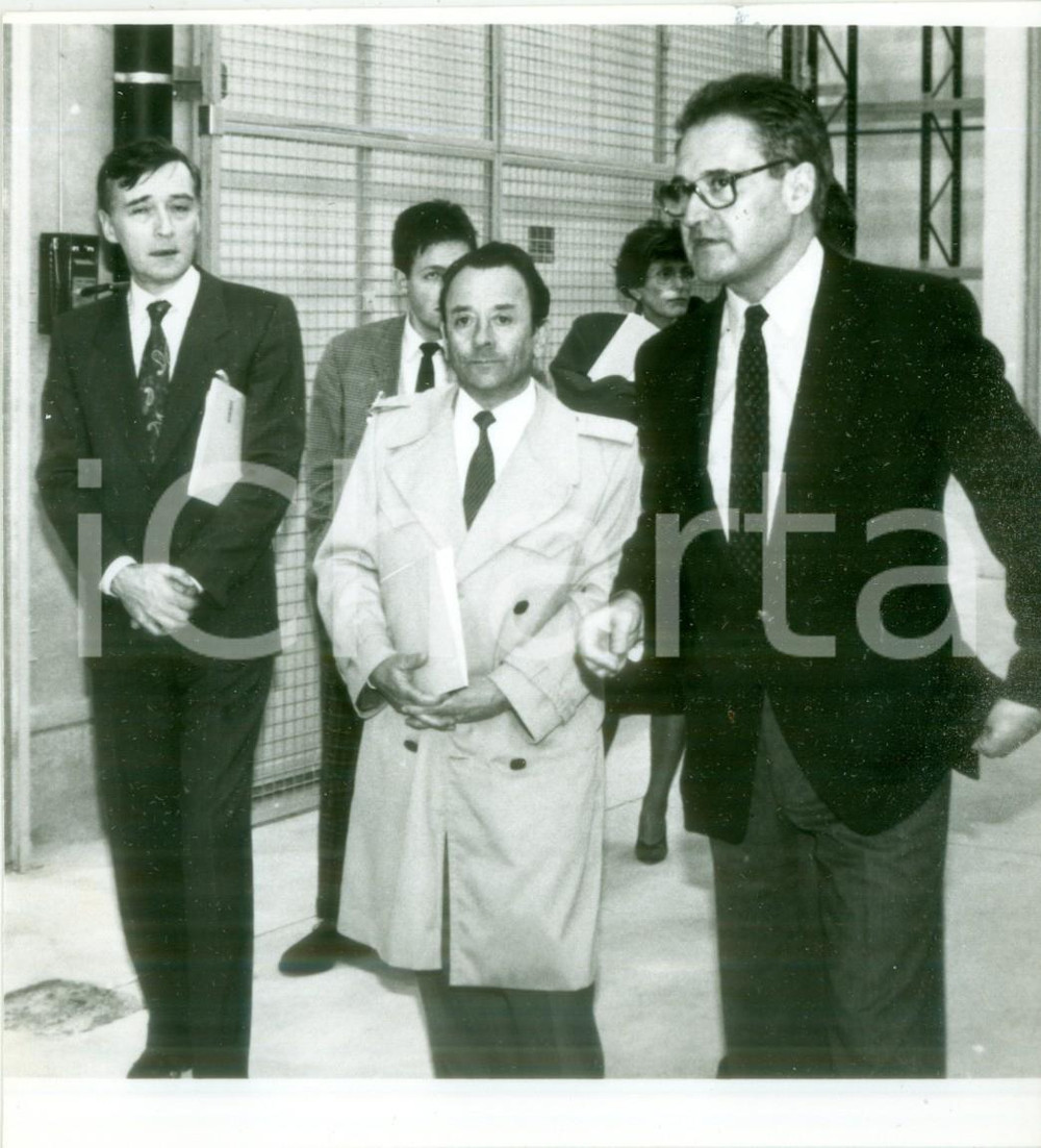 Fotografia d epoca originale 1985 ca BASEL SVIZZERA Dirigenti fabbrica chimica SANDOZ Fotografia 1