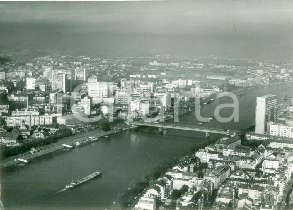 Fotografia d epoca originale 1990 ca BASEL SVIZZERA Veduta panoramica con stabilimenti SANDOZ Fotografia 1