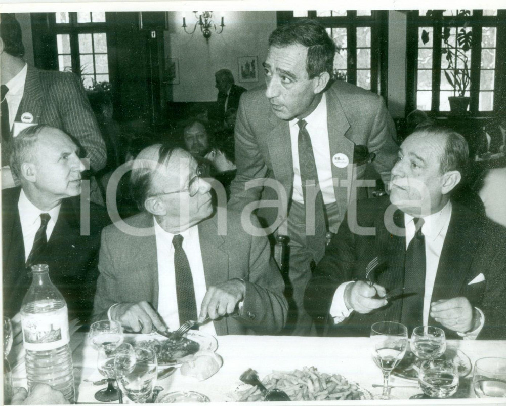 Fotografia d epoca originale 1986 ALSACE FRANCE Politico Raymond BARRE a una cena ufficiale Fotografia 1