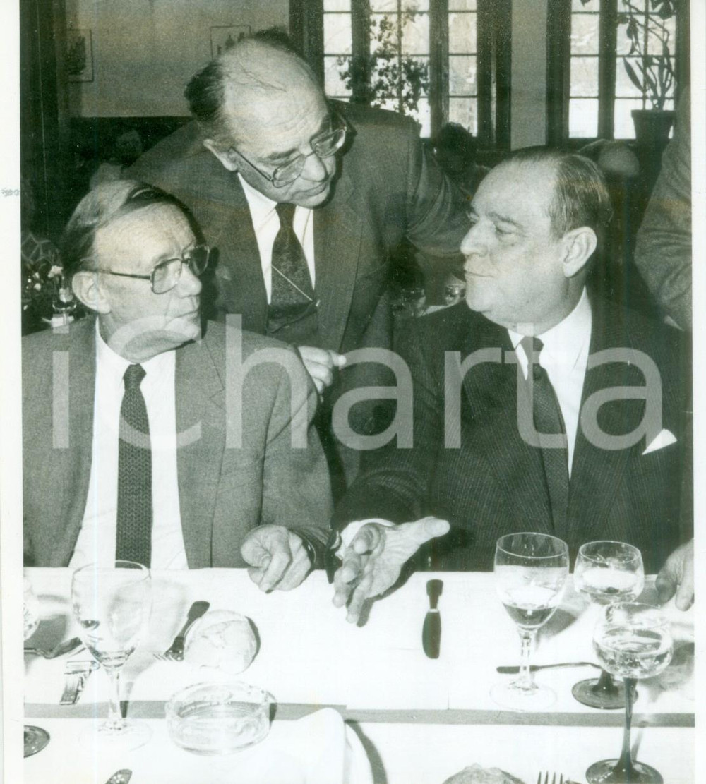 Fotografia d epoca originale 1986 ALSACE FRANCE Politico Raymond BARRE a una cena di partito Fotografia 1