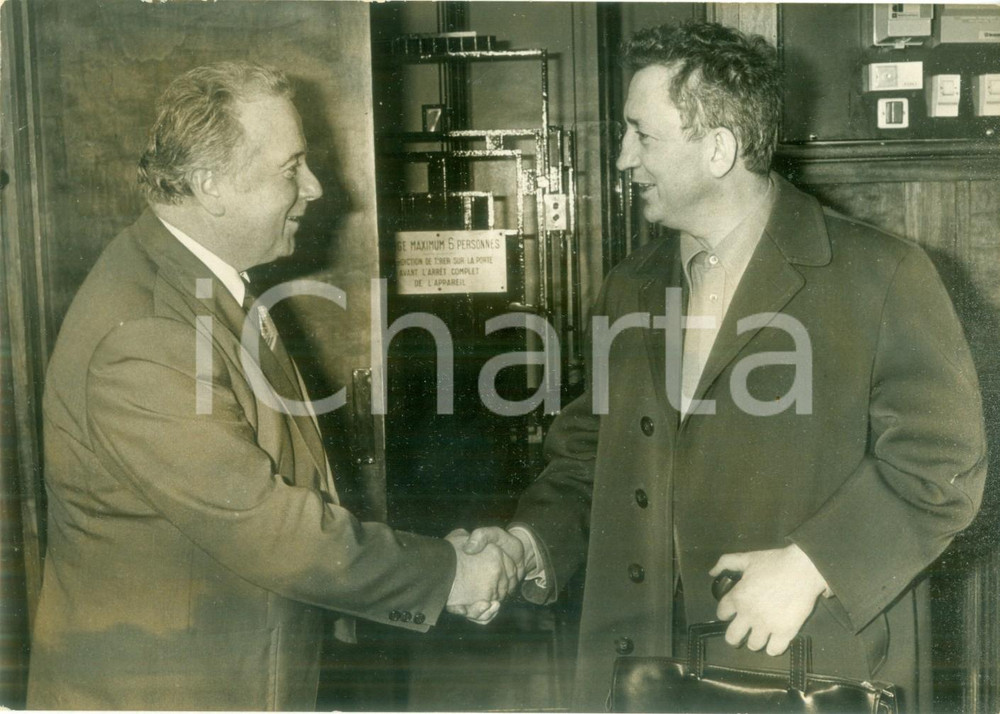 Fotografia d epoca originale 1979 PARIS Georges SEGUY Edmond MAIRE alla riunione della CFDT Fotografia 1