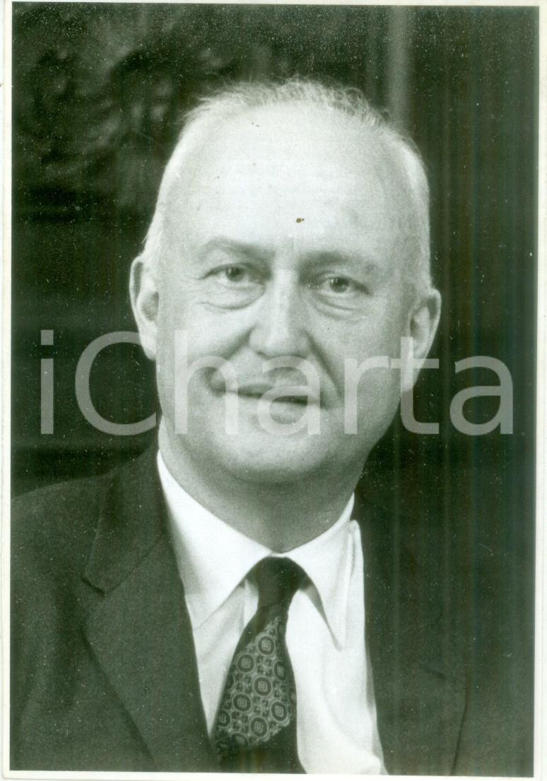 Fotografia d epoca originale 1983 STRASBOURG FRANCE Sindaco Pierre PFLIMLIN alla Fiera Fotografia 1