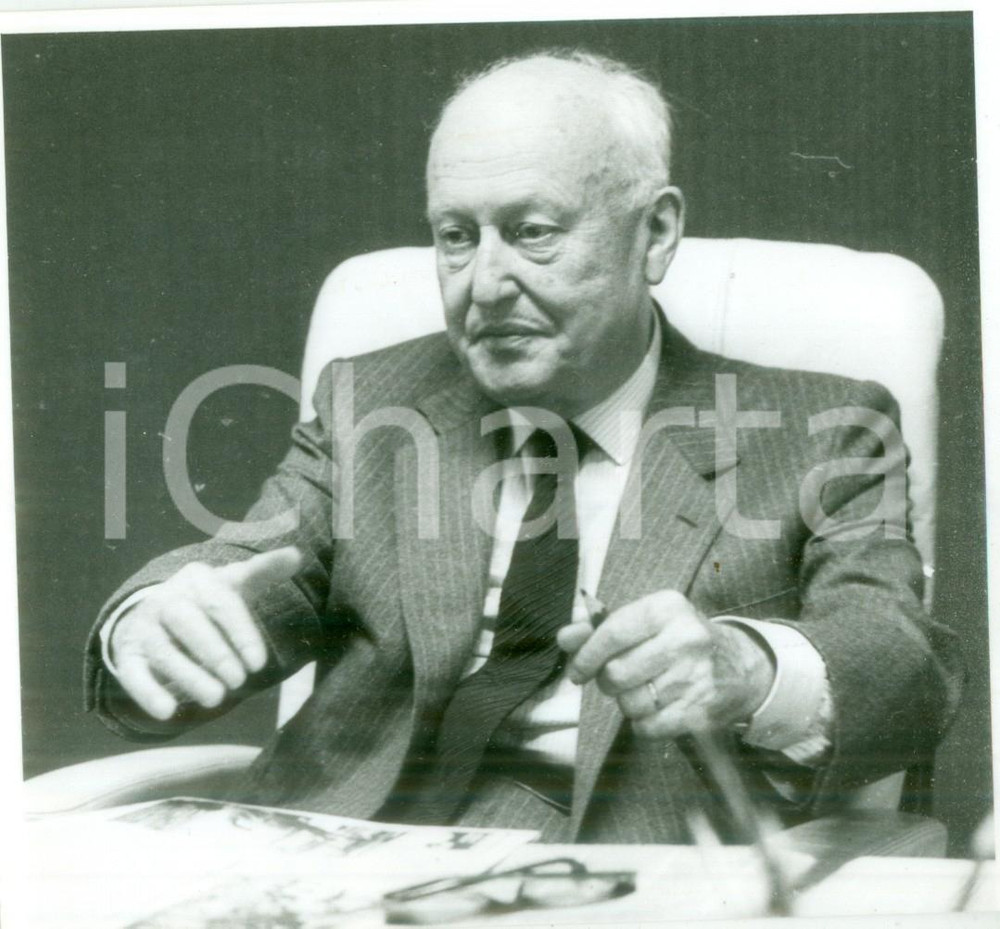 Fotografia d epoca originale 1990 ca STRASBOURG FRANCE Politico Pierre PFLIMLIN a un convegno Foto 1