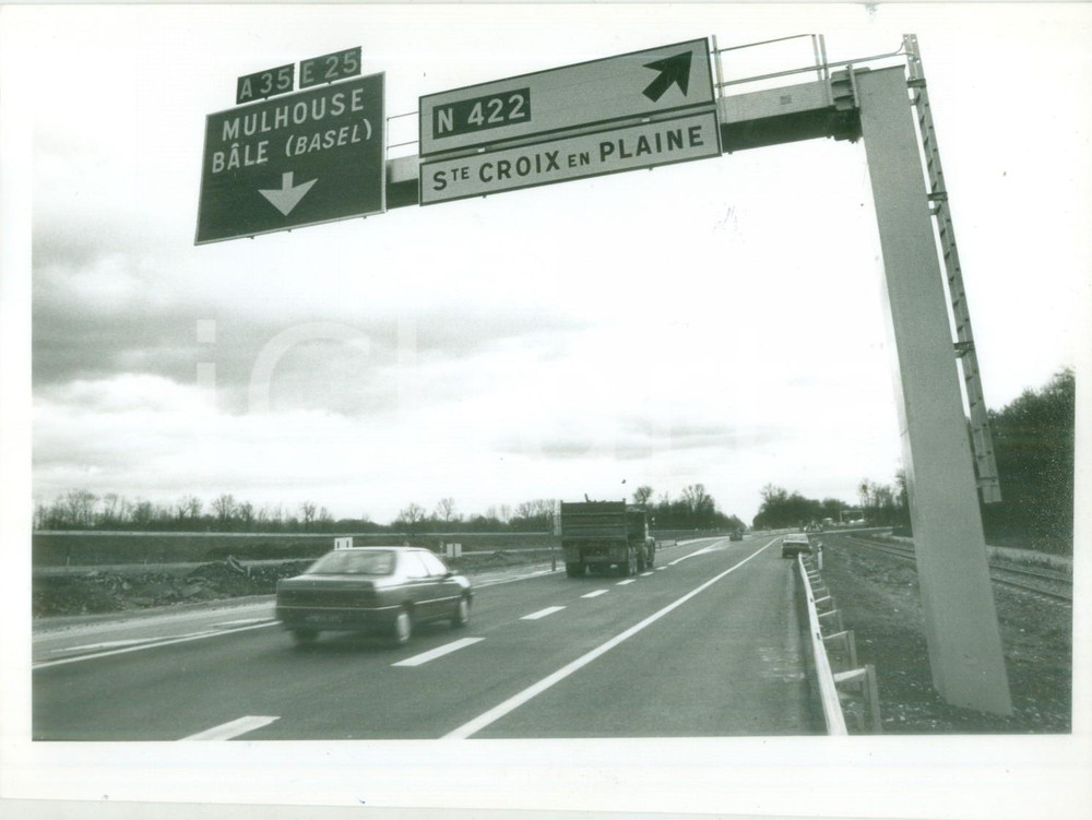 Fotografia d epoca originale 1991 COLMAR FRANCE Auto in transito sulla nuova autostrada Est Fotografia 1