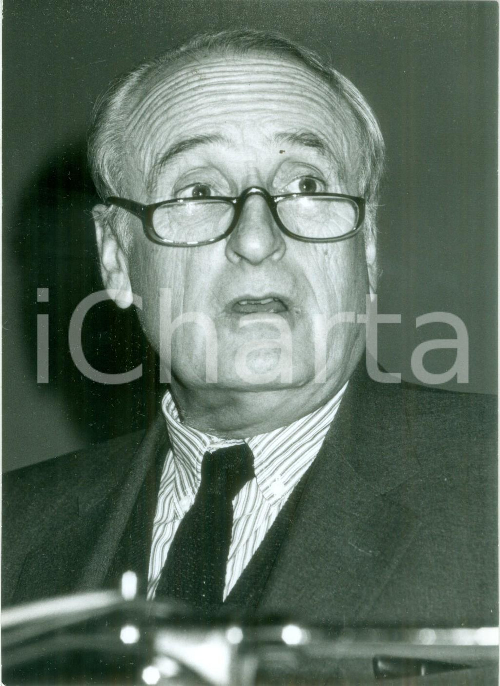 Fotografia d epoca originale 1991 PARIS JeanFranÃ§ois DENIAU si dimette da Commissione d inchiesta Fotografia 1