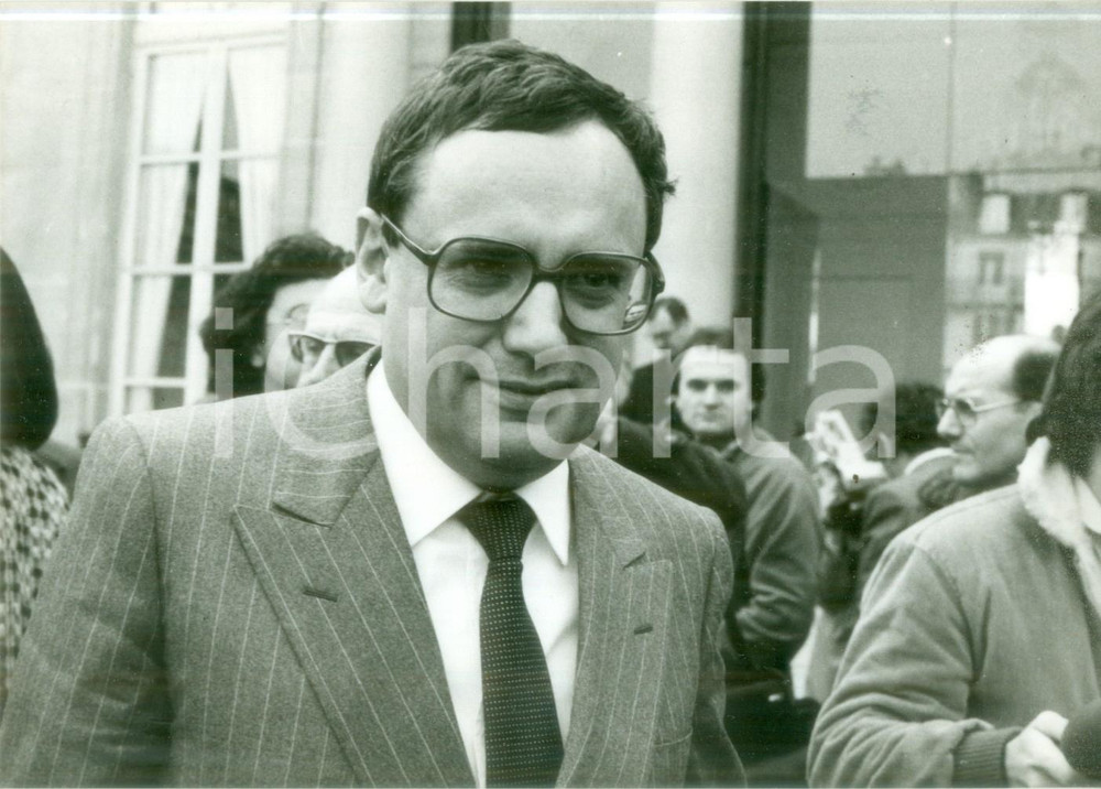 Fotografia d epoca originale 1980 PARIS FRANCE Politico Jacques BARROT all uscita dall ELISEO Fotografia 1