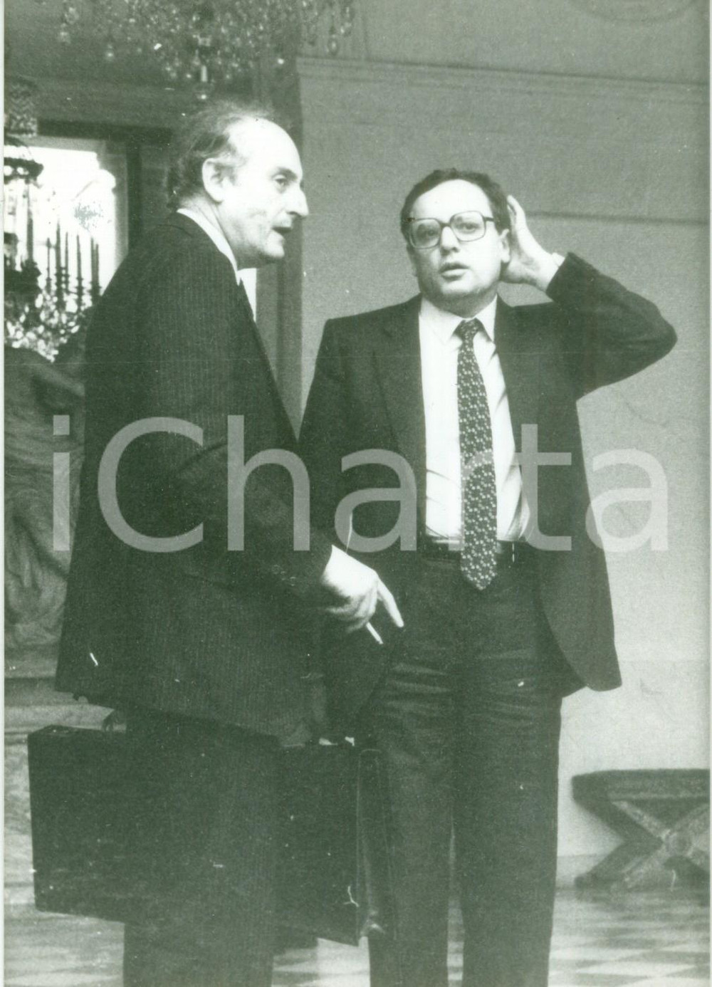 Fotografia d epoca originale 1980 PARIS JeanFranÃ§ois DENIAU Jacques BARROT al Consiglio dei Ministri Foto 1