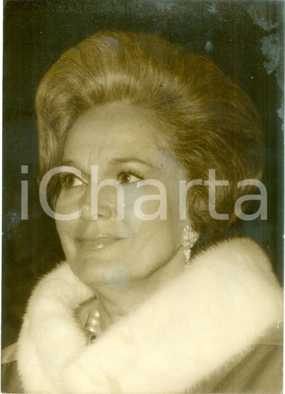 Fotografia d epoca originale 1960 ca PARIS FRANCE La Begum AGA KHAN a una serata di gala Foto DANNEGGIATA 1