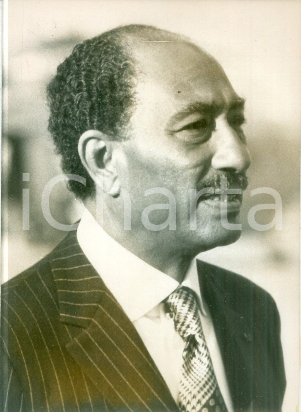 Fotografia d epoca originale 1989 PARIS FRANCE Il presidente egiziano Anouar ELSADATE Fotografia 1